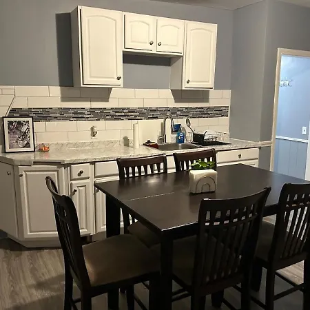 Cozy 3bd 1ba Free Parking * Skopje